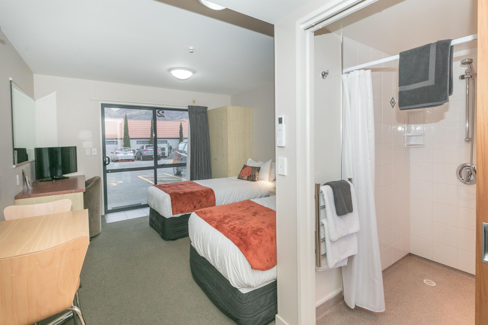 Bella Vista Motel Lake Ванака Екстер'єр фото