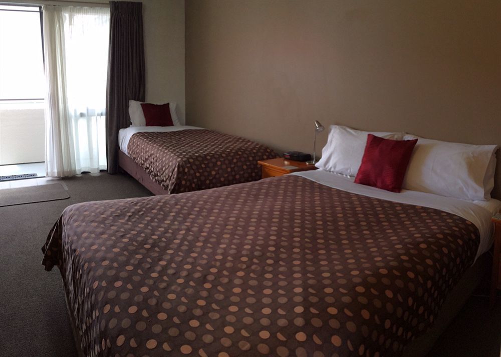 Bella Vista Motel Lake Ванака Екстер'єр фото