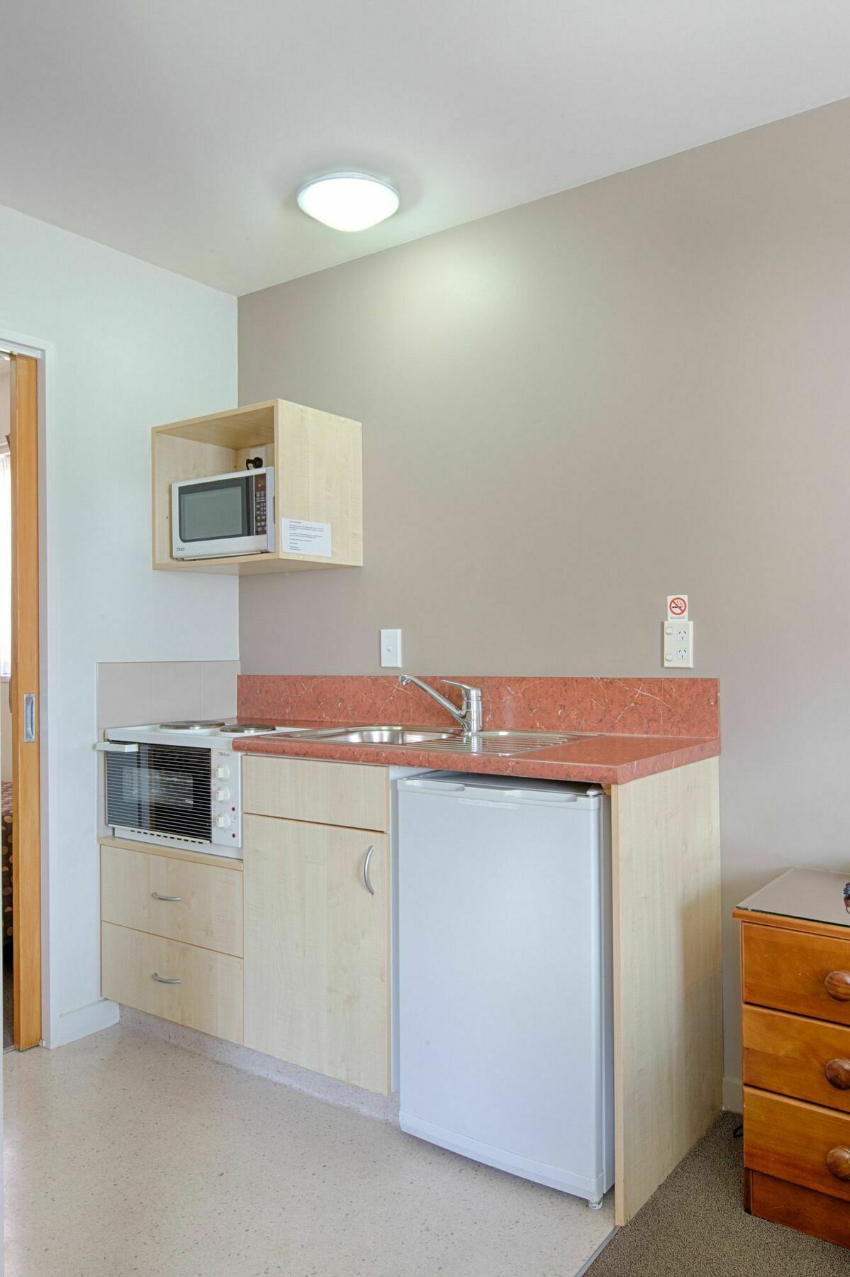 Bella Vista Motel Lake Ванака Екстер'єр фото